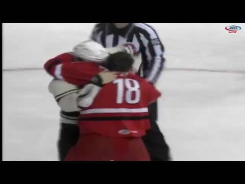 Kyle Hagel vs Jared Nightingale