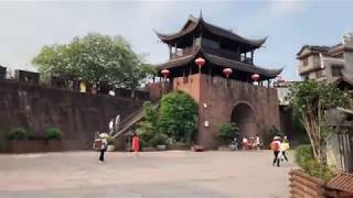 preview picture of video 'Phượng Hoàng cổ trấn - sông Đà Giang'