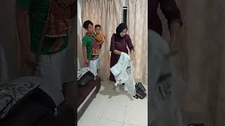 Download lagu Suami dan anak murk4 ketika isteri keluyuran sampai lupa waktu 😆 #komedi #lucu mp3