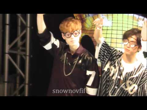 140903 B.A.P 용국&준홍 cute, funny moment @ LAZONA KAWASAKI (EXCUSE ME free eve)
