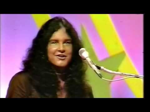 Hand Me Down World/Share The Land - The Guess Who (September 24, 1970 - Stereo Remaster)