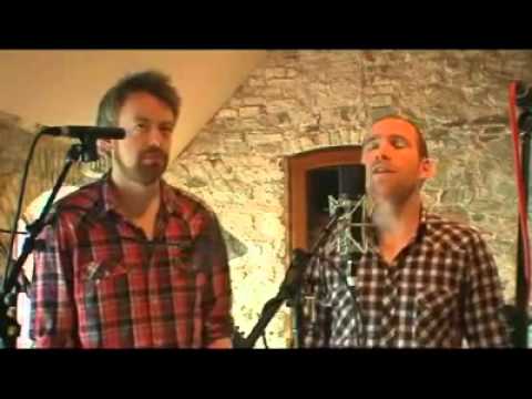 The Irish House Party singing Mo Ghile Mear