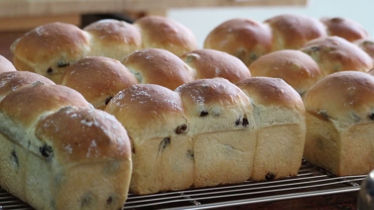 1分で（見る）パン捏ね「ぶどうパン」