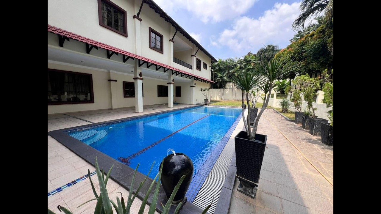 Elaine Ding Property Video Tour