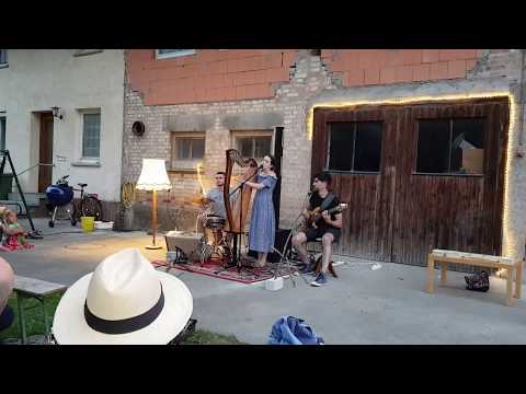 Carry You - Anna McLuckie @ Sofaconcerts