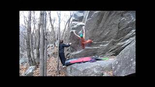 Video thumbnail de Komilator, 7c. Chironico