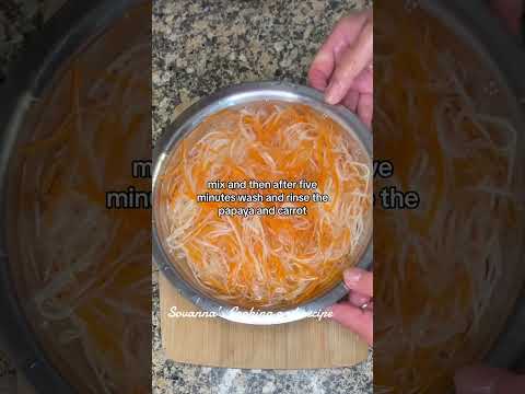 Green Papaya and Carrot Pickle