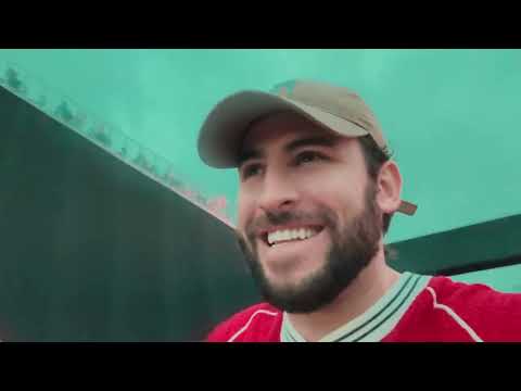 VLOG NO CANADA - SHOW DO CHRIS BROWN, COMPRAS E ESCADA DO JUSTIN BIEBER.