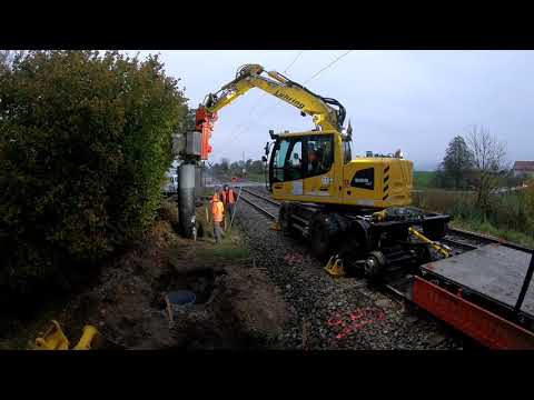 Movax, Movax SG 50 V, GoPro, Liebherr 922 Rail, Zweiwegebagger, Ramme
