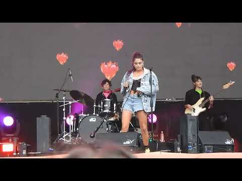 Natalie Perez - ESPAGUETIS (Lollapalooza Argentina 2022)