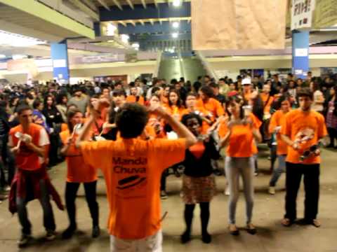 Bateria Manda-Chuva na FFLCH back!