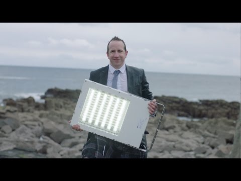 EXplorers Ep 7: R. STAHL präsentiert den brandneuen LED- Scheinwerfer.