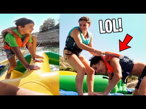 Circuito  Extremo + loco de COLCHONETAS ¡En un LAGO! Turismo en FAMILIA