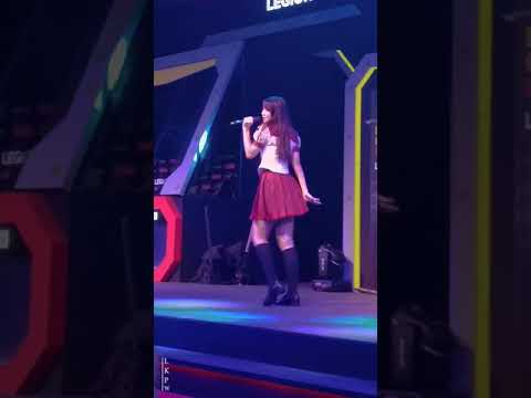 180126 Fancam Namsai - Skirt Hirari Cut @ Legion of Champions, Pantip Plaza
