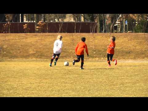 6 april 2013 VV De Meern E5 - VV De Meern E7 com 10-1 Passeerbeweging Sem