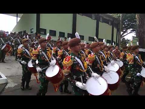 MARCHING BAND AKMIL MAGELANG