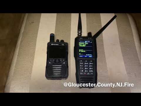 Unication G5 vs Uniden SDS100