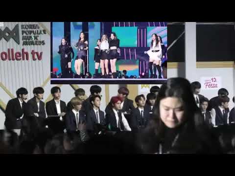 WANNA ONE, NCT 127 REACTION TO RED VELVET - BUTTERFLIES + POWER UP _KPMA 2018