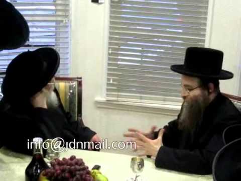 Toldos Aharon Rebbe meets with Kossov Rebbe - Cheshvan 5771