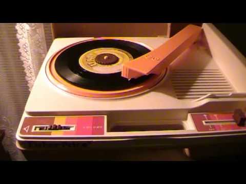 Thumbnail for 45's - Get Rhythm - Johnny Cash (Sun #241)1956 by Johnny Cash, Y&T