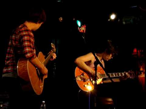 38/41 Kaki King w/ Rachael Cantu - Little Ocean Town @ The Mint, Los Angeles, CA 07/01/10