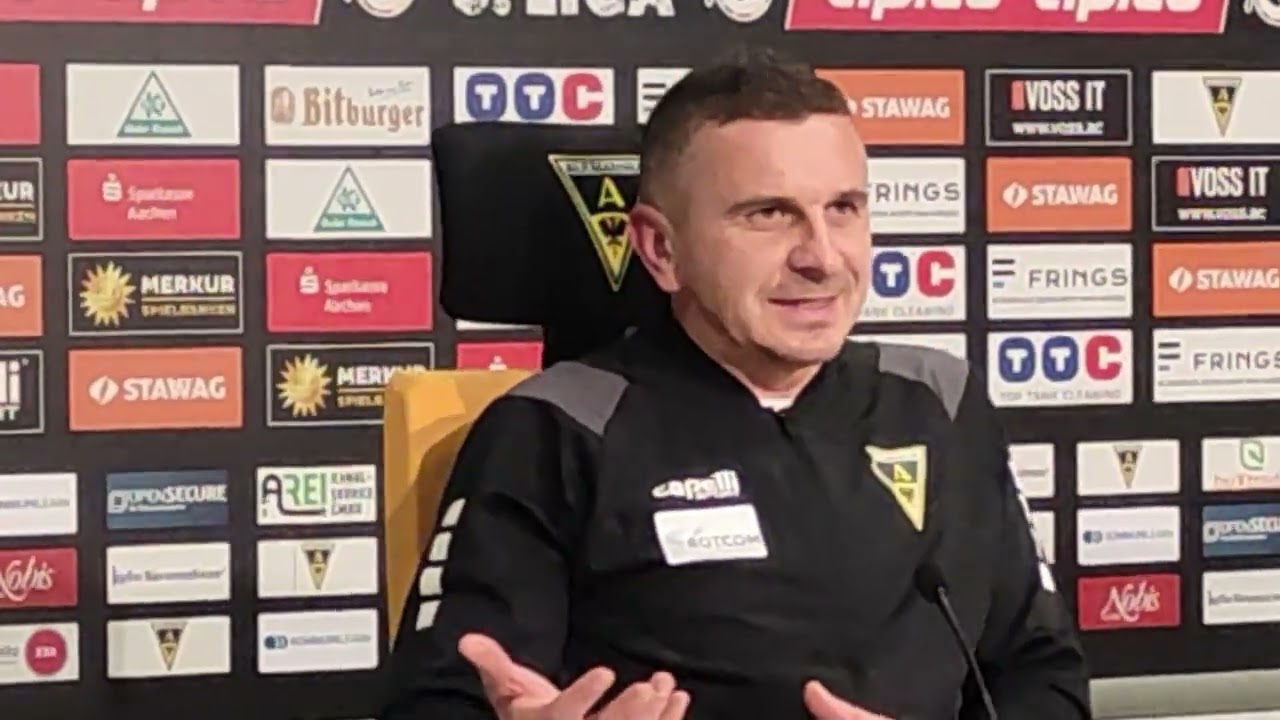 Pressekonferenz, Gesprächspartner Trainer Mersad Selimbegovic, Aachen