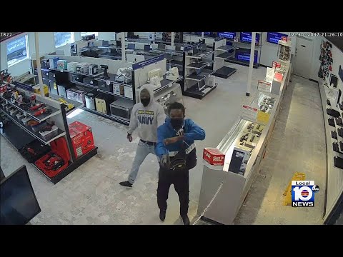 Video shows smash and grab robbery in Broward