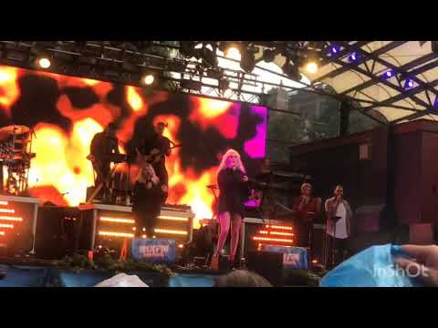 Loafers - Peg Parnevik | Live @ RIX FM Festival 26/8-18