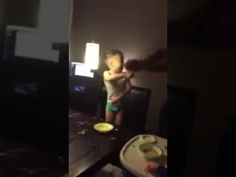 Voedselgevecht Maus Levi Liam 2016