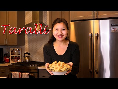 Taralli (Italian Snack Food)