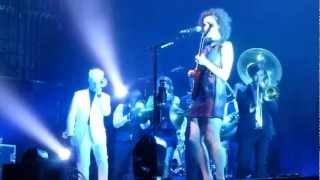 David Byrne &amp; St Vincent   Ice Age