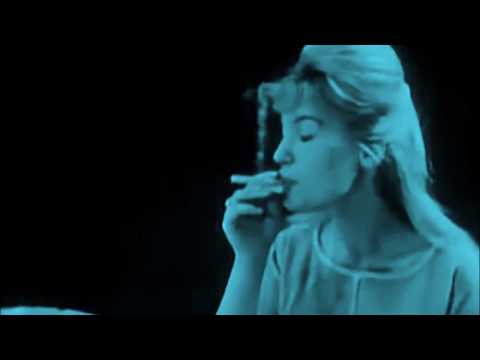 Gillian Hills - Ma Première Cigarette (Official Video)