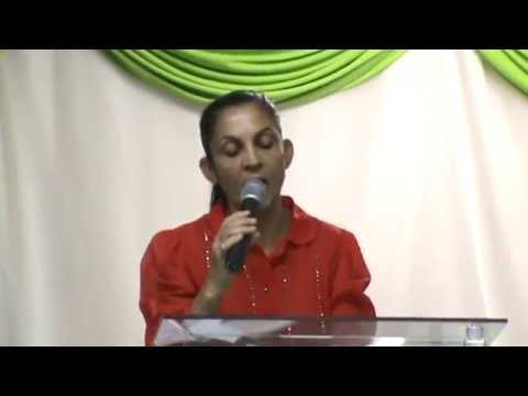 esposa do presbitero  LEANDRO   17 ;4 ;2015