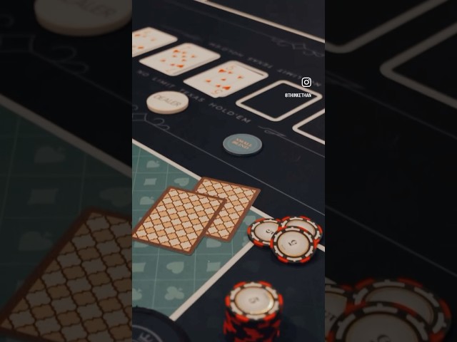 Vídeo relacionado con Tapete de Póker Cuadrado, Tapete Neopreno Juego Texas Holdem Verde, Cartas Poker Profesional, Tapete Cartas de Poker Juego Verde(100 * 100 cm)