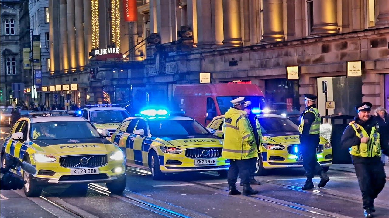 Travellers Rage at Cops & Muslim Right of Reply to THAT Incident