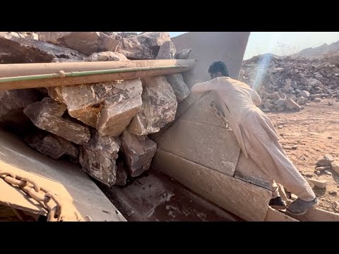 BIG ROCK 🪨 Crusher Machine - FULL Powerfull Process A Giant in Action-Big Rock Crushing