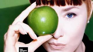Suzanne Vega - Caramel (LYRICS) FM HORIZONTE 94.3