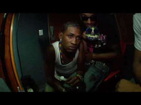MONKEY BLACK, VAKERO, ÑEJO, ÑeNGO FLOW @ TRIANGULO DE LAS BERMUDAS MIXTAPE