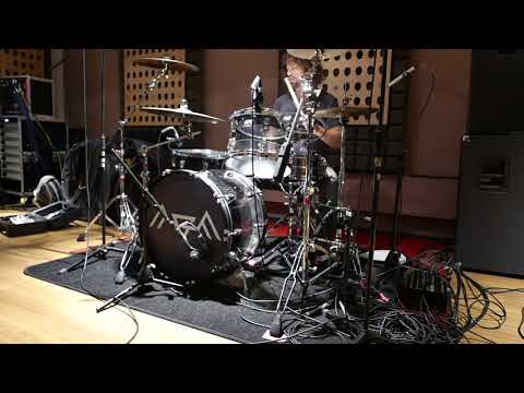 Unleashing the Ludwig Vistalite!