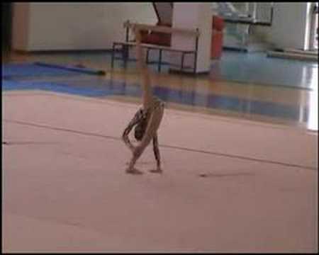 Lodi Sofia corpo libero "la befana va in pedana 2008"