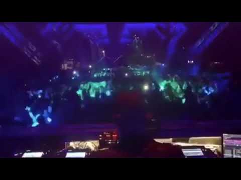 Joseph Capriati plays „Tomi & Kesh, Alessio Bianchi - Wake & Bake“ at Ultra Europe Festival 2019