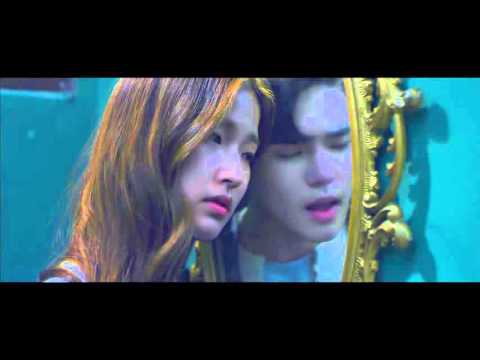 DEAN - D (half moon) (ft. Gaeko) Music Video