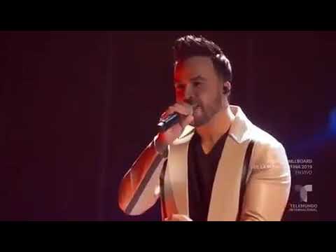 Nicky Jam / Luis Fonsi Live Concert "Date La Vuelta"