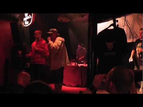 Vaardigheid - Gat in M'n Hand feat. Kop - Live!