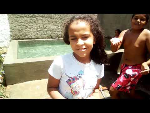 Se rir cai na piscina(1)