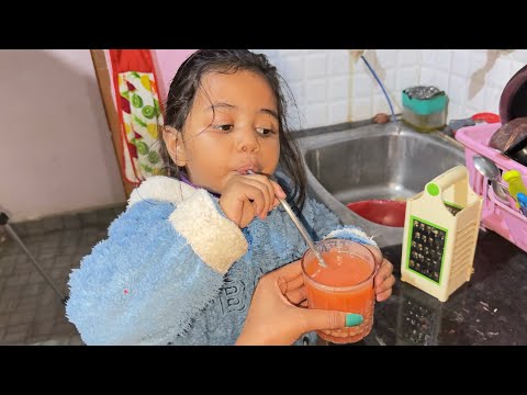 Darshika ne bnaya bahut sare fruits 🍇🍑🍒🍓🥝se heathy juices 🥤 ||@Darshimeena