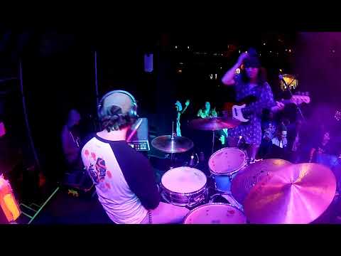 Cycles - Dayvan Cowboy (Boards of Canada) - Live From Out There
