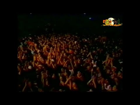 LUIZ GONZAGA AO VIVO NO FESTIVAL DE VERÃO DO GUARUJÁ SP, EM 1981 PARTE 02