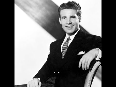 10 Things You Should Know About Ozzie Nelson