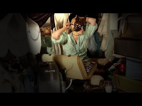 Cutie Beauty Garage Glam Yard Sale (suitcase 6)